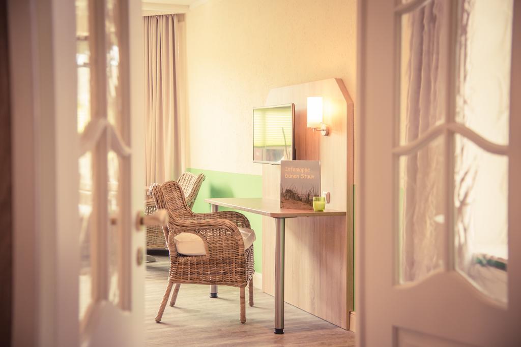 Dünen Stuuv Otel Sankt Peter-Ording Oda fotoğraf
