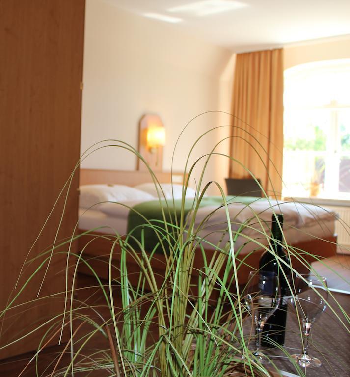 Dünen Stuuv Otel Sankt Peter-Ording Oda fotoğraf